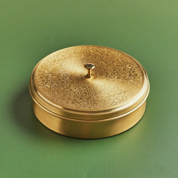 Aesthetic Brass Dry Fruit Holder – 7.5 Inches