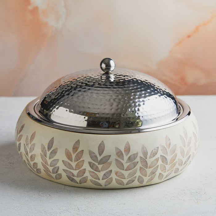 Ivory White Mother of Pearl Inspired Casserole – 3.5L | Handcrafted Insulated Elegance