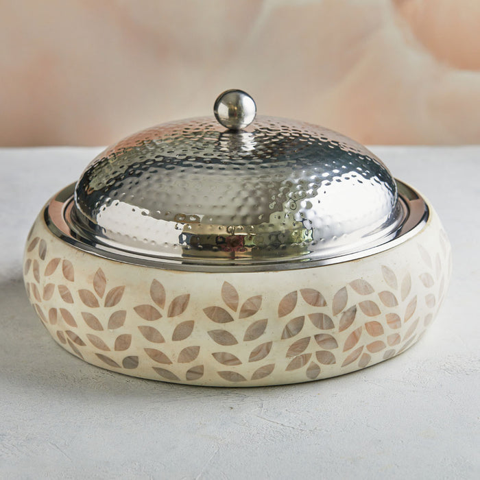 Ivory White Mother of Pearl Inspired Casserole – 4.5L | Handcrafted Insulated Luxury